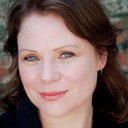 Rebecca Riggs als Commandant Mele-On Grayza