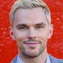 Nicholas Hoult als J.R.R. Tolkien