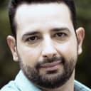 Rafael Raposo als Gomes