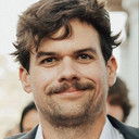 Michael Waldron als Charlie's Best Man