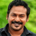 Sharath Ravi als Paperboy