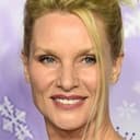 Nicollette Sheridan als The Sure Thing