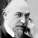 Erik Satie als A man following the hearse (uncredited)