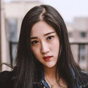 Zhengzheng Pei als Chen Xiao