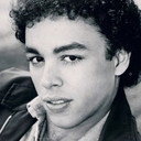 Marcelino Sánchez als Man in Green Apron