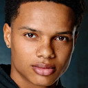 Elijah J. Roberts als Ronin