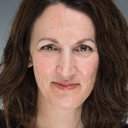 Kate Russell-Smith als Fined Woman