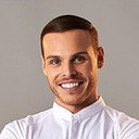 Amaury Guichon als Self - Host / Judge