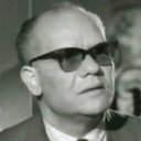 Sayed Abdallah als موظف في مكتب شريف كامل