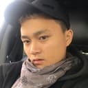 吕世佳 als Hooligan