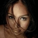 Mercedes Cabral als Mai