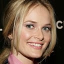 Rachel Blanchard als Ms. Budge