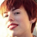 Eleonora Shlyanda als Yulya Pelina “Pila”