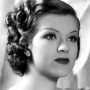 Helen Wood als Elizabeth Tyler