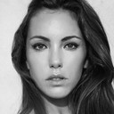 Anna Gonzalvo als Carla