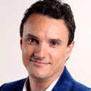 Angel Popescu als Alex