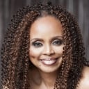 Debbi Morgan als Nona McCall