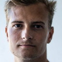 Lukas Schwarz Thorsteinsson als Jonas