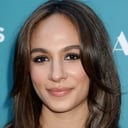 Aurora Perrineau als Dani Powell