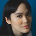 Sheryl Sheinafia als Cynthia