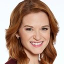 Sarah Drew als Nancy Lazarus