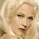 Jane Jensen als Terry Martin