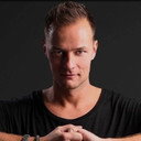 Yves Van Geertsom als Yves Van Geertsom