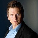 Rod Heatherington als Officer #2