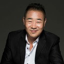 Wang Yisheng als (segment "100 Flowers Hidden Deep")