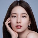 배수지 als Seo Ji-young