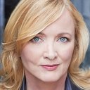 Carolyn Scott als Mrs. Connor