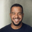 Aaron Lee Lambert als Ensemble