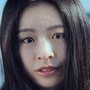 Yui Murata als Miss Enomoto