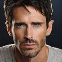 Brandon Beemer als Father Dumal