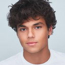Naveen Paddock als Arwin