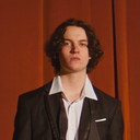 Roman Spenneberg als Young Joe