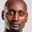 Leroy Gopal als General Ntonga