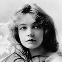 Lillian Gish als Mattilda Zachary