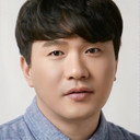 신동훈 als Presidential Candidate's Aide