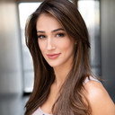 Amber Ardolino als Self - Ensemble