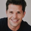 Max Carver als Tom