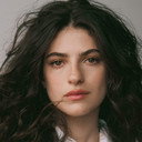 Ella Rubin als Natalie Gibson