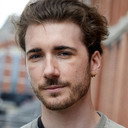 Cédric Vaes als Ami de Marion
