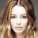 Keeley Hazell als Frozen Girl in Sainsbury's