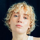 Camila Bejarano Wahlgren als Linn