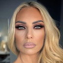 Έλενα Τσαβαλιά als Student Tina