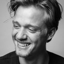Sebas Berman als Niels