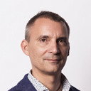 Alejandro Hernández, Writer