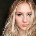 Jessica Lang als Emma Bradley
