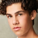 Jackson Dollinger als Young Max